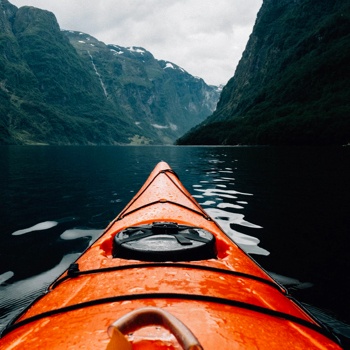 kayaking-img